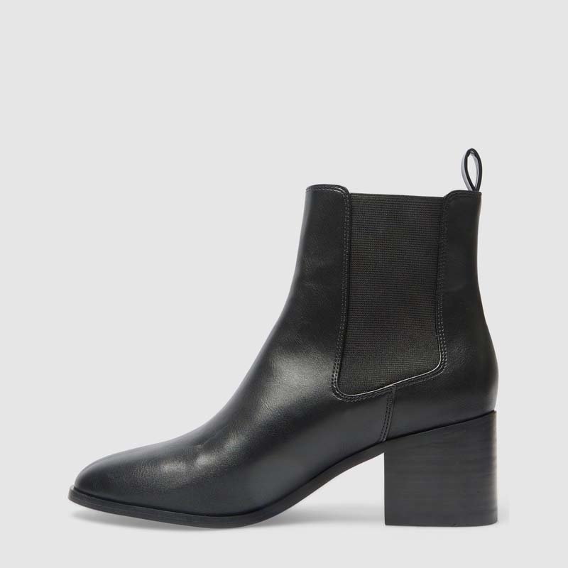 Block Heel Chelsea Boots