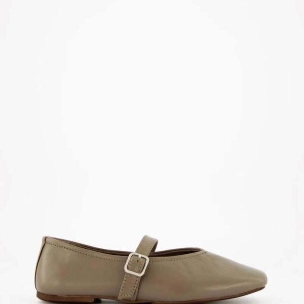 Minimalist Custom Branded Square Toe Ballet Flat(1) Minimalist Custom Branded Square Toe Ballet Flat(1)