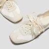 OEM Soft Sole Retro Trainer Shoes Custom Logo Ribbon Lace Up Retro Sneakers