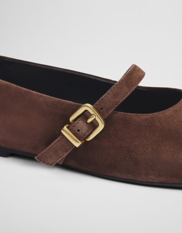 Small MOQ Chestnut Buckle Flats Custom Logo Suede Mary Jane Flats