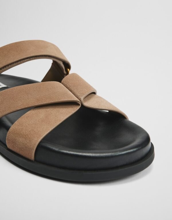 Crisscross Strap Slides
